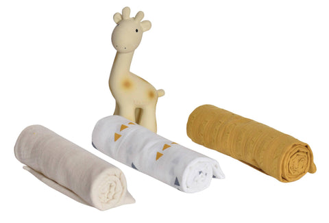 Giraffe Gift Set - Tikiri Toys