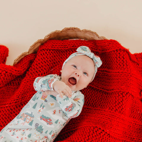 Newborn Knotted Gown - Snowy Slopes
