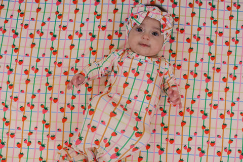 Berry Patch Bamboo Knotted Infant Gown