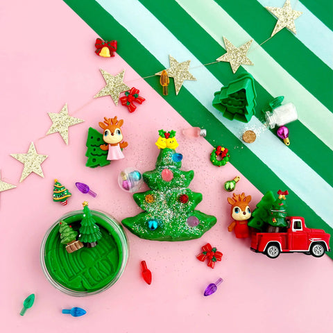 Trim a Tree Play Dough Kit