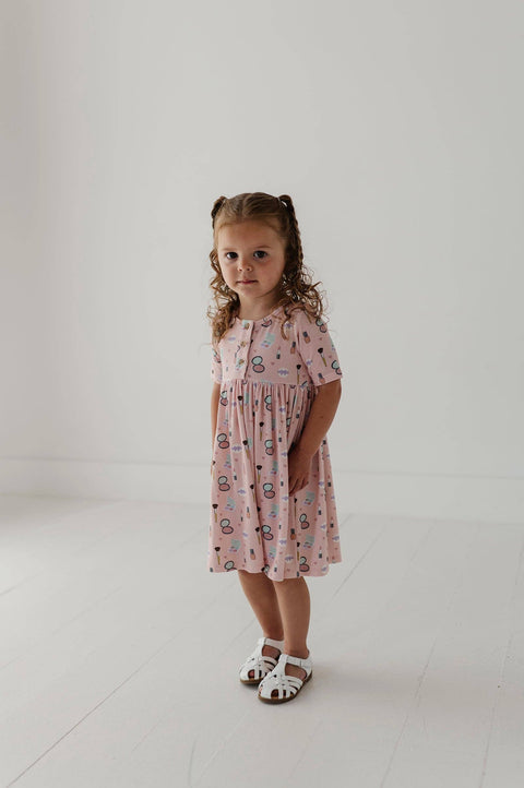 Short Sleeve Henley Dress in Makeup