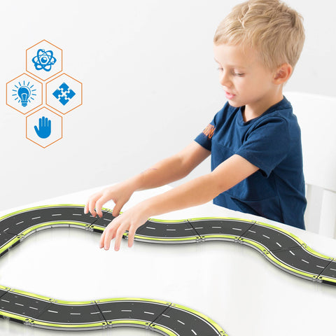 Speedway Magnetic Car Track Set