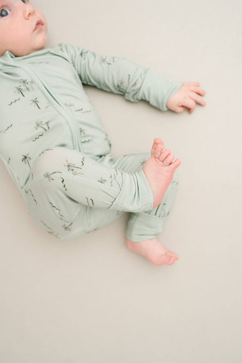 Palm Breeze Bamboo Sleeper