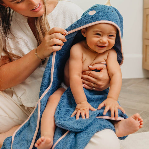 Character Bamboo Hooded Kids Towel - Nori