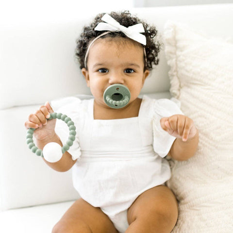 Cutie Teether Rattle: Dandy Clear