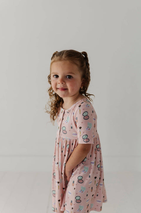 Short Sleeve Henley Dress in Makeup