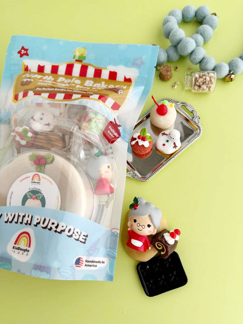 North Pole Bakery KidDough Play Kit | Fruitcake Scented