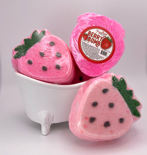 Bath Bomb: Strawberry - Fizz Bizz LLC