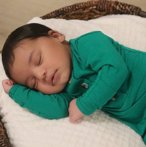 Button Knotted Gown, Hat & Headband Set - Green - Stroller Society