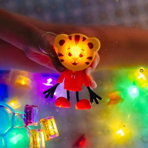 Daniel Tiger Character & Light-Up Cubes - Glo Pals