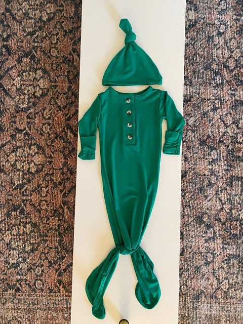 Knotted Baby Gown & Hat Set - Holiday Green - Stroller Society