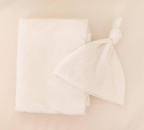 Swaddle Blanket & Baby Hat - White - Stroller Society