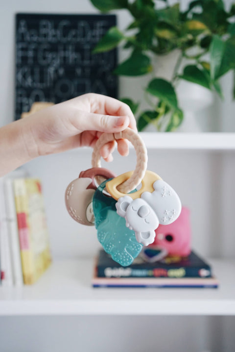 Tropical Itzy Keys Texture Ring with Teether + Rattle - Itzy Ritzy